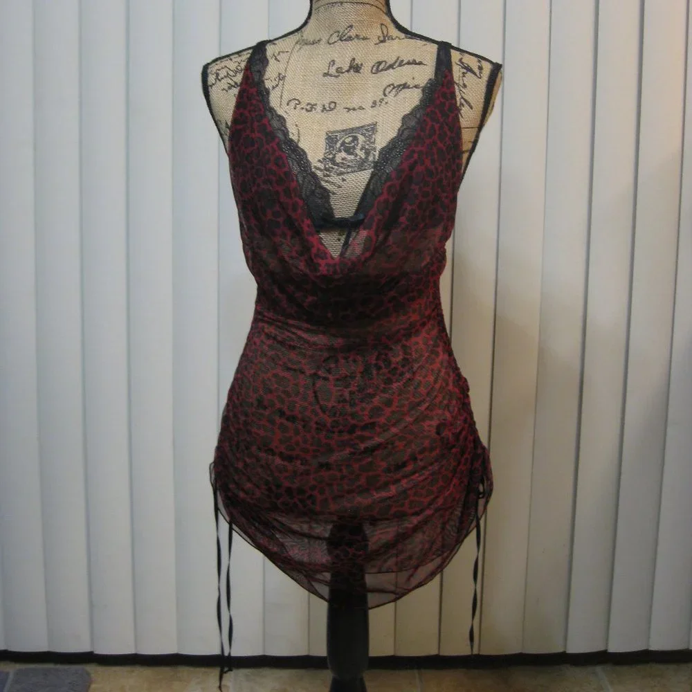 NWOT Frederick's of Hollywood red leopard mesh chemise XS